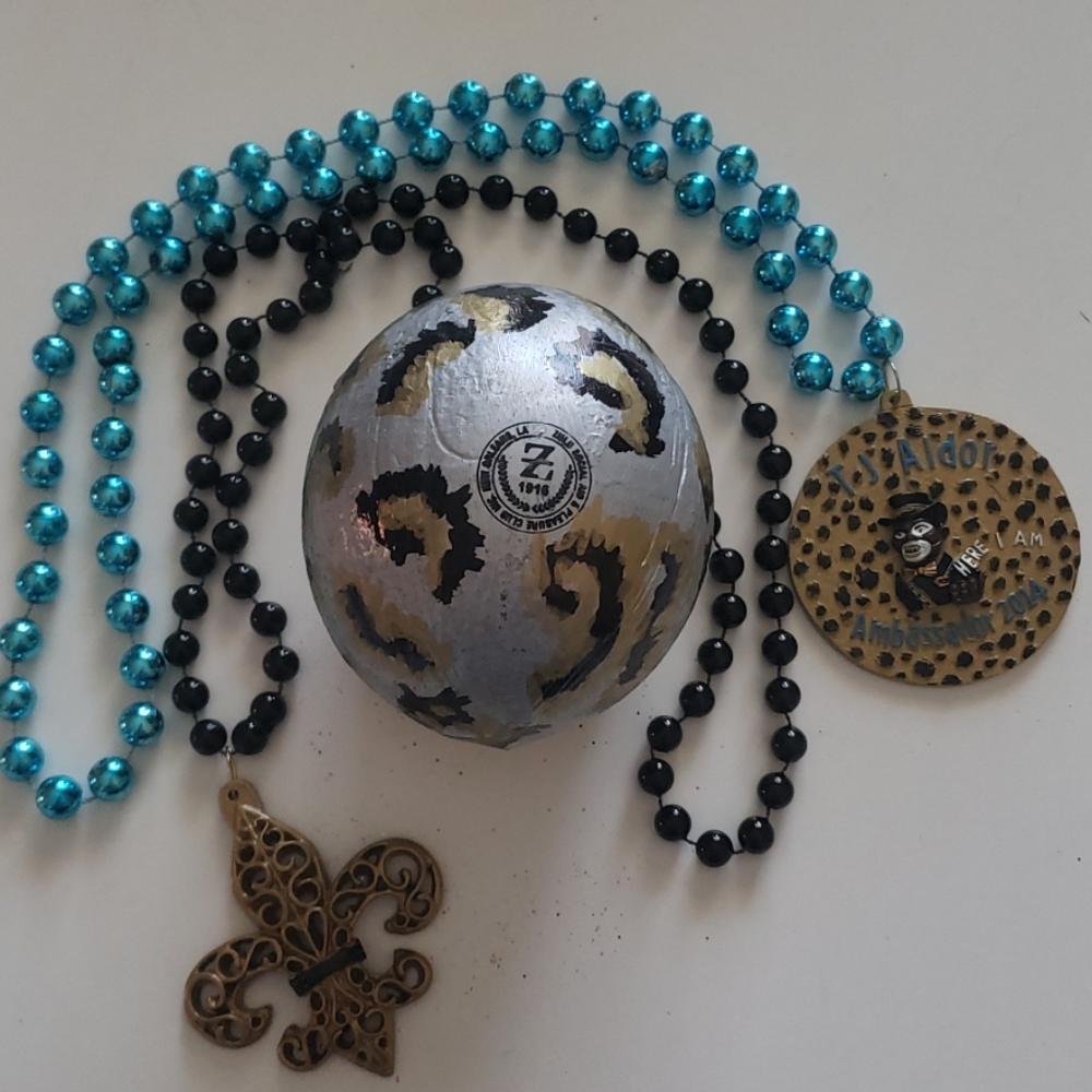 Mardi Gras Zulu Coconut Bundle